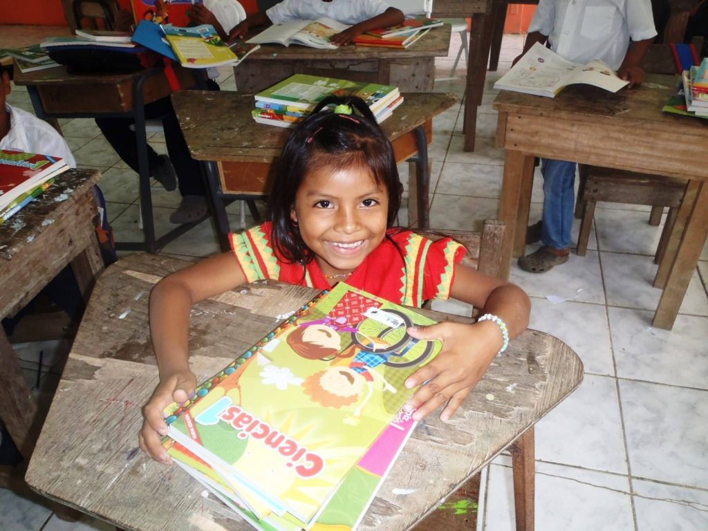 Surf With Amigas Donates Books to Remote Indigenous Schools