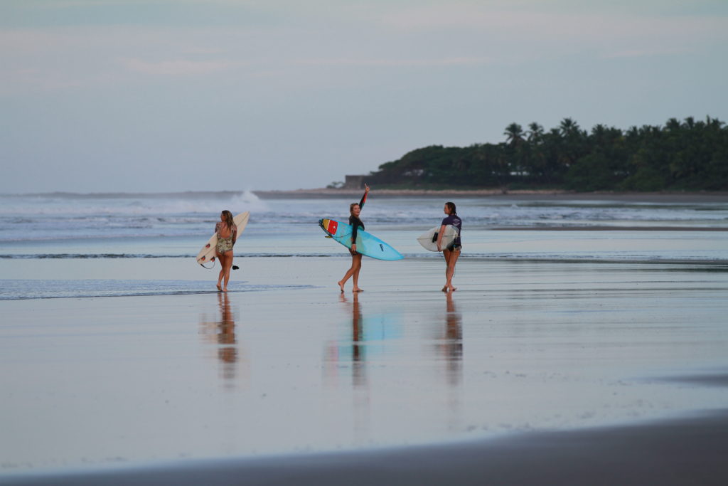 surf yoga retreat, womens surf camp, surf coaching, holly beck, nicaragua, video analysis, yoga, intermediate, surfing, learn, get barreled, get tubed, tube ride, how to, duck dive, the boom