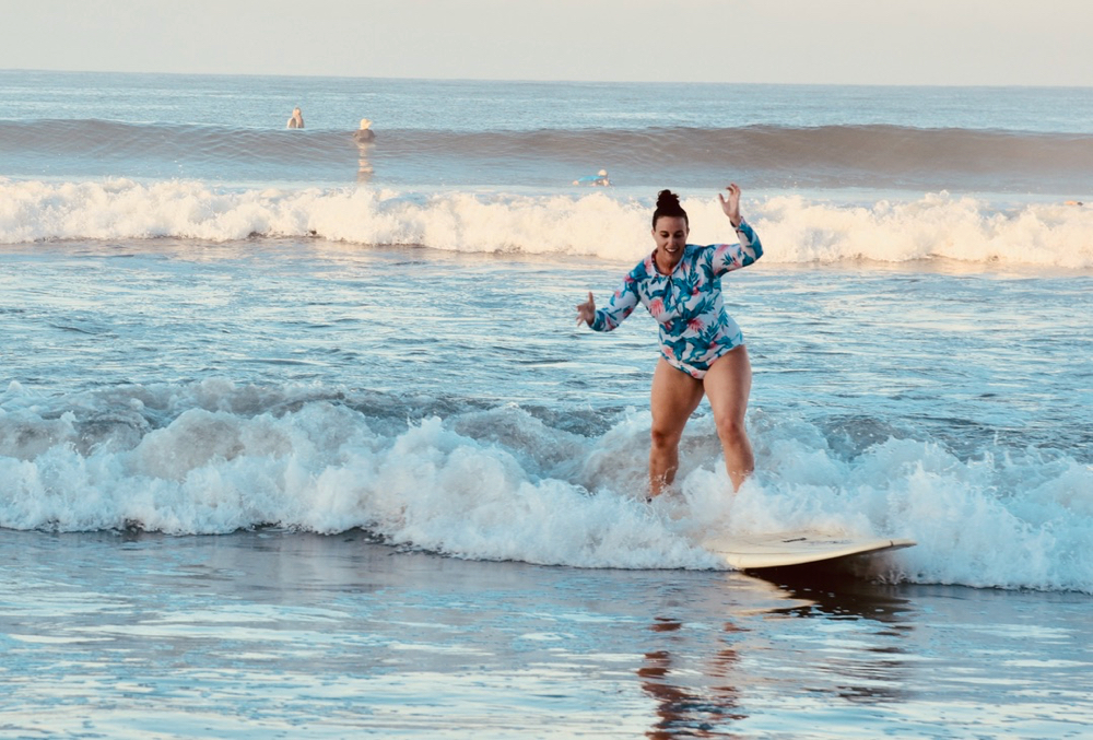 learn to surf, costa rica, surf with amigas, womens surf yoga retreats