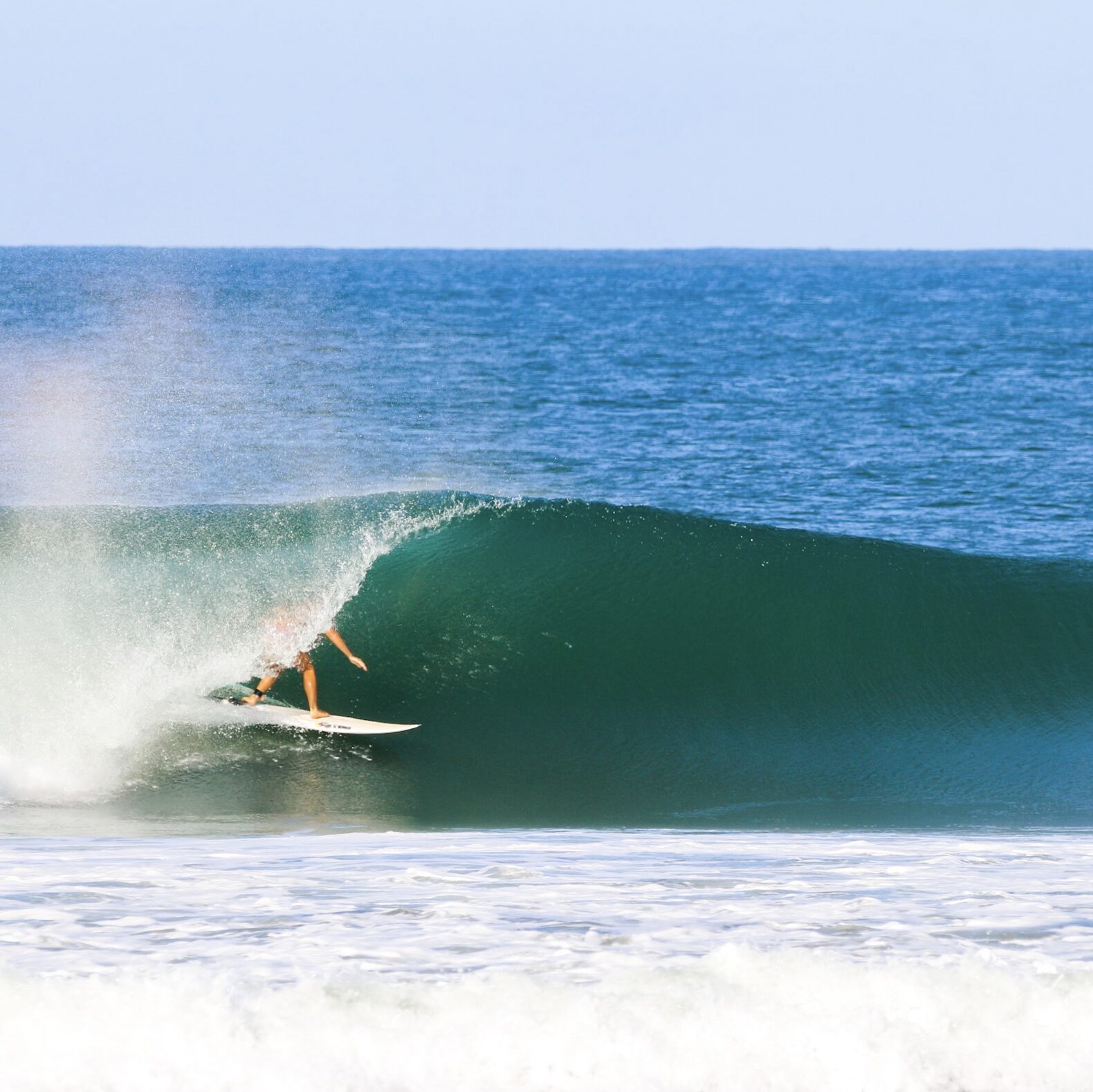 Surf With Amigas Nicaragua Barrel