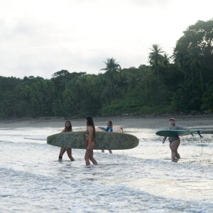 surf with amigas retreats inclusive