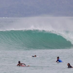 surf with amigas Indonesia surf camp women