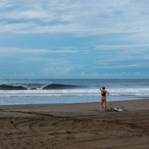 surf with amigas women's surf coaching retreats